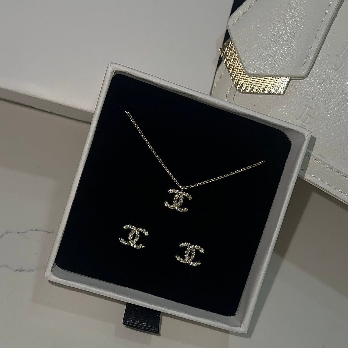 EXCLUSIVE | Leni Gold Jewellery Set