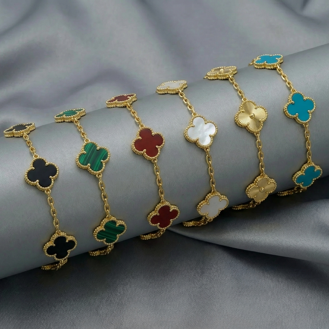 CLOVER | Set of 6 Bracelets