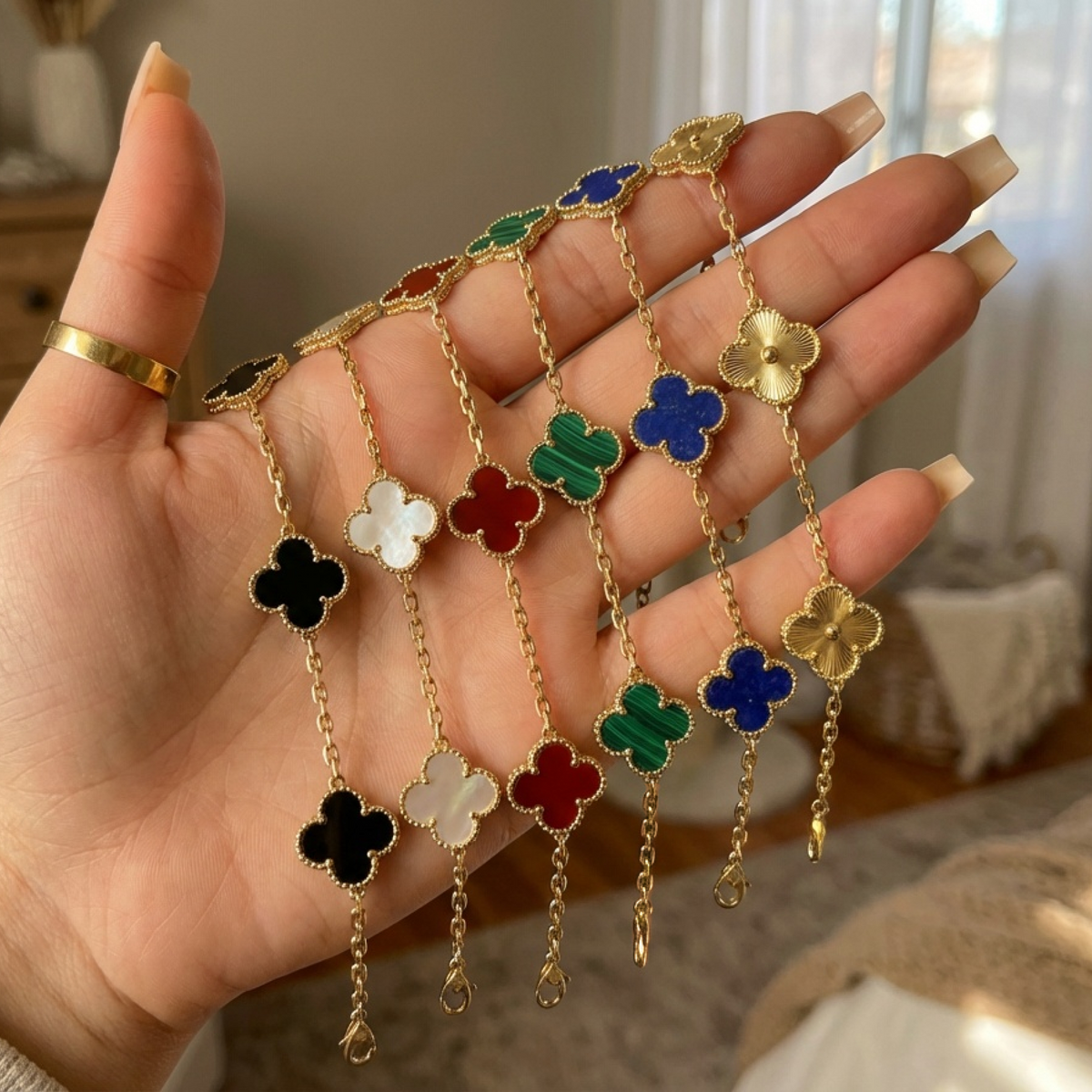 CLOVER | Set of 6 Bracelets