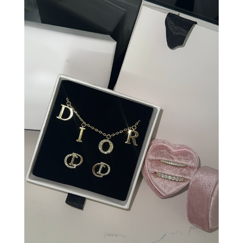 EXCLUSIVE | Jewellery Set DR Gold