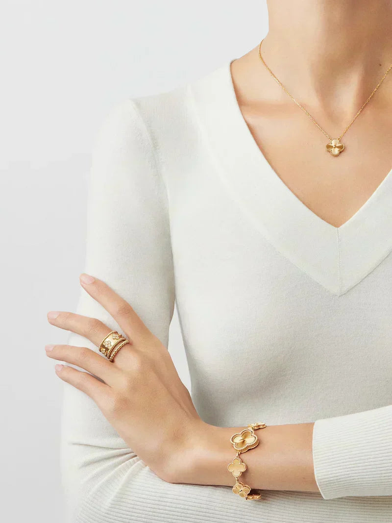 CLOVER | Premium Gold Jewellery Set